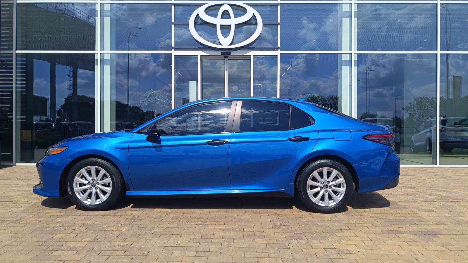 Toyota CAMRY 2019 року з пробігом 129115 км, Седан, Тойота Центр Київ «ВІДІ Аеропорт», м.Київ - 770000 ГРН | Фото № 3