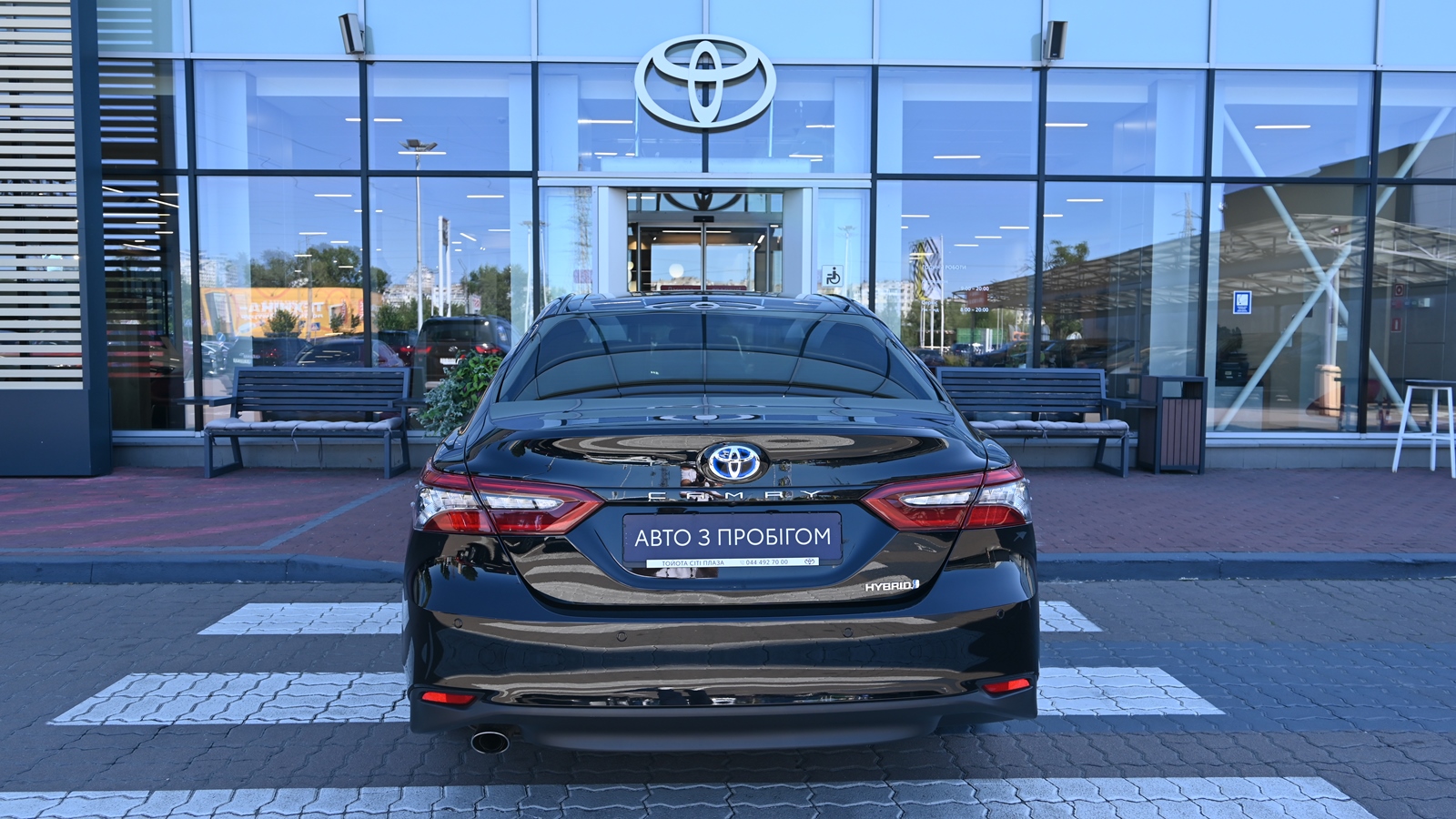 Toyota CAMRY 2023 року з пробігом 46719 км, Седан, Тойота Центр Київ "Сіті Плаза", м.Київ - 1577660 ГРН | Фото № 4