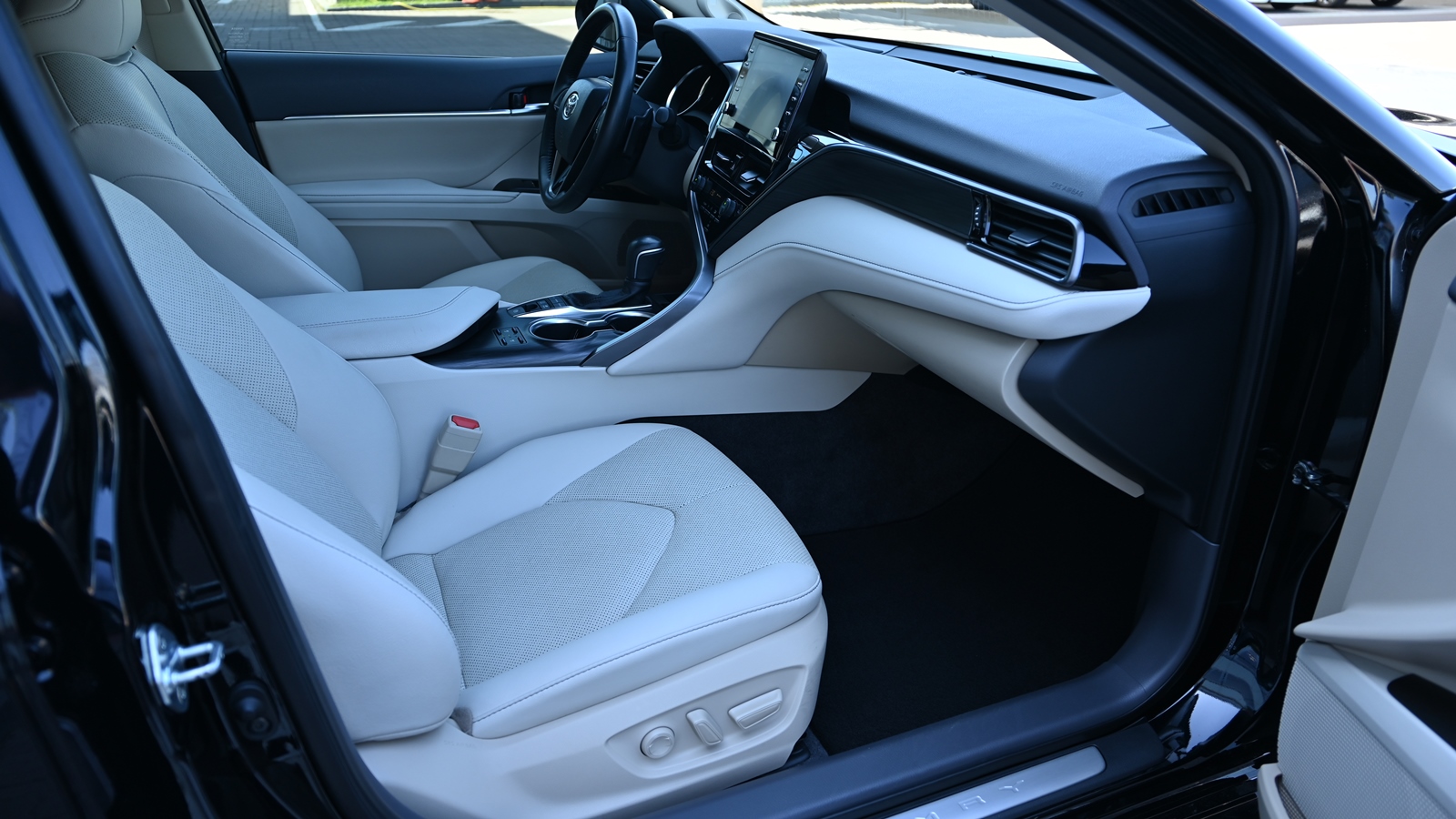 Toyota CAMRY 2023 року з пробігом 46719 км, Седан, Тойота Центр Київ "Сіті Плаза", м.Київ - 1577660 ГРН | Фото № 6