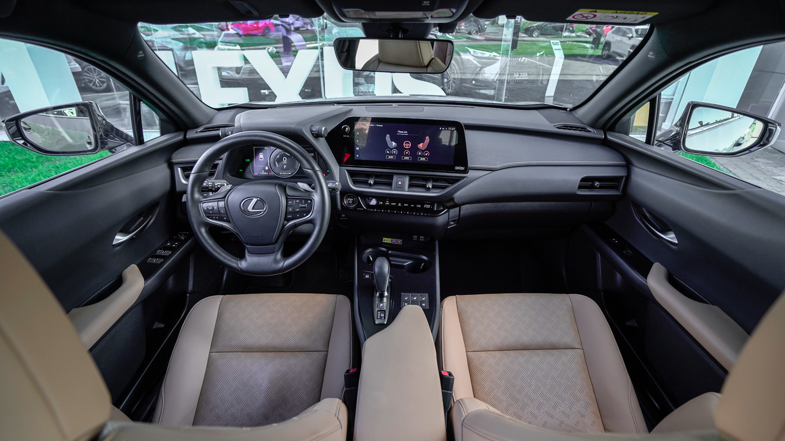 Lexus UX 300e 2023 року з пробігом 11022 км, Універсал, Лексус Львів, м.Львів - 1517630 ГРН | Фото № 8