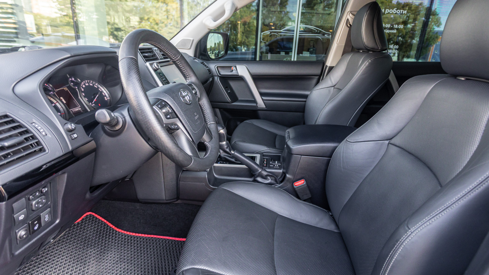 Toyota LAND CRUISER PRADO 2019 року з пробігом 115067 км, Універсал, Тойота Центр Дніпро "Алмаз Мотор" на Запорізькому шосе, м.Дніпро - 1585000 ГРН | Фото № 14