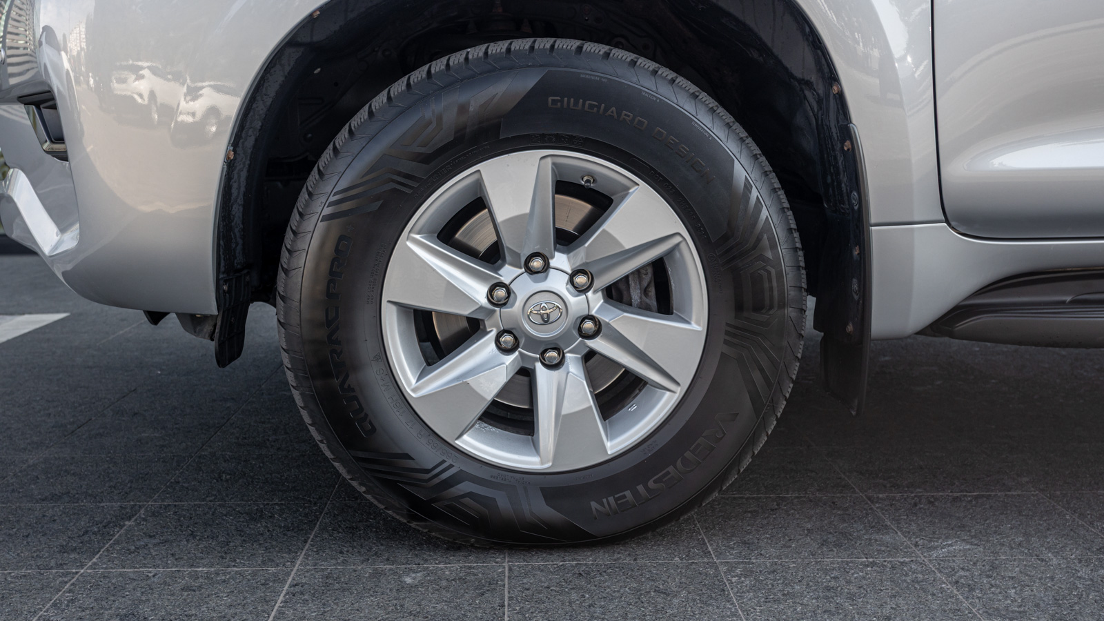Toyota LAND CRUISER PRADO 2019 року з пробігом 115067 км, Універсал, Тойота Центр Дніпро "Алмаз Мотор" на Запорізькому шосе, м.Дніпро - 1585000 ГРН | Фото № 17