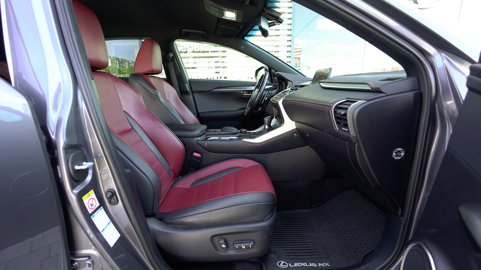 Lexus NX 2016 року з пробігом 104103 км, Універсал, Тойота Центр Львів "Діамант", м.Львів - 1245000 ГРН | Фото № 6