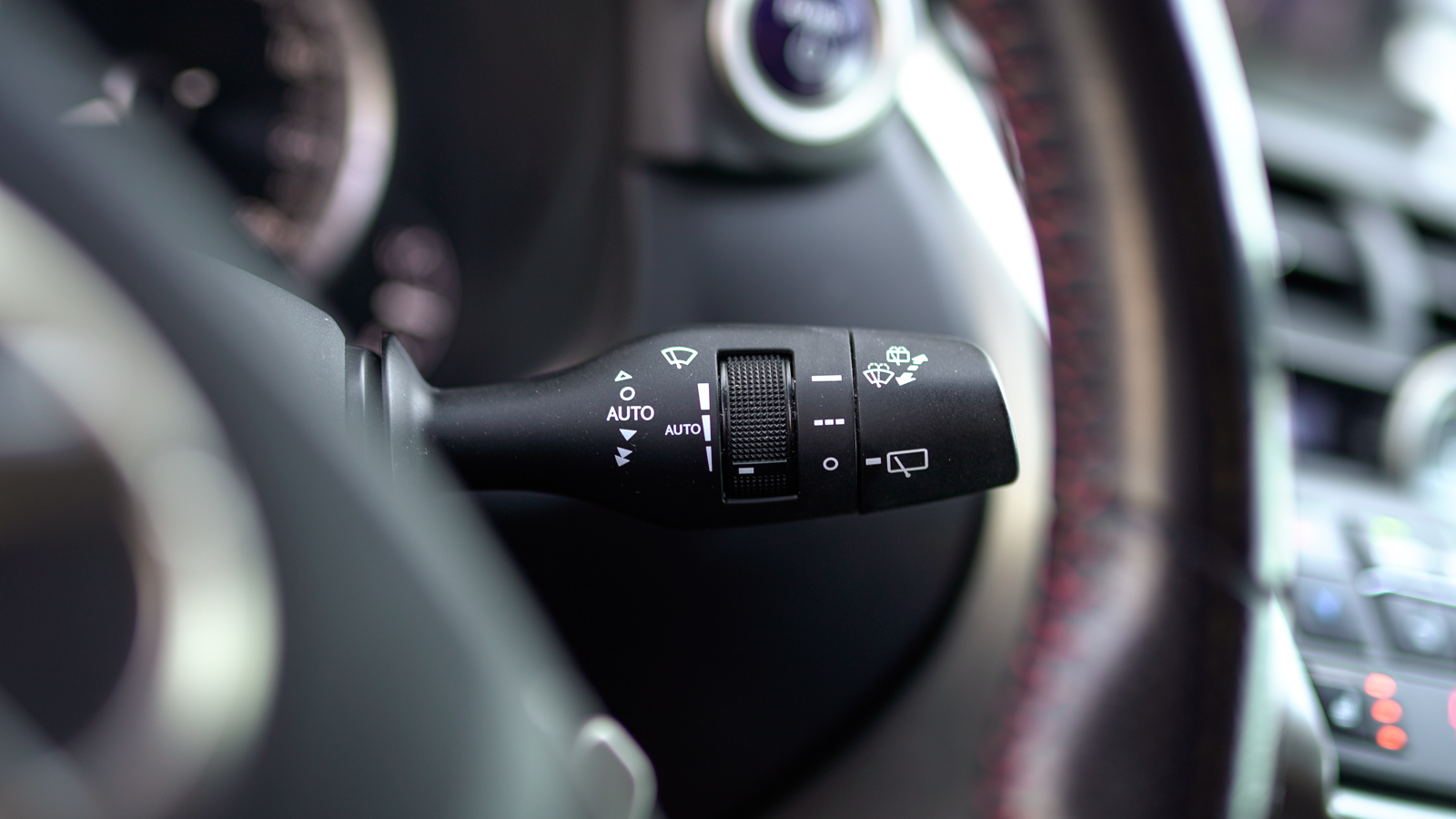 Lexus NX 2016 року з пробігом 104103 км, Універсал, Тойота Центр Львів "Діамант", м.Львів - 1245000 ГРН | Фото № 26