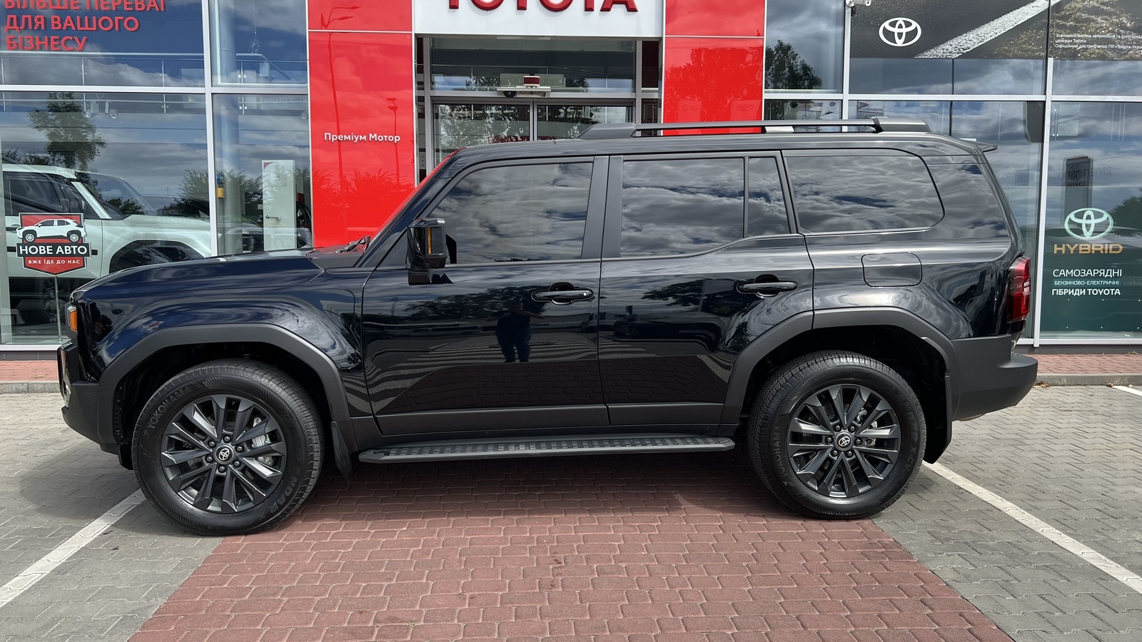 Toyota LAND CRUISER PRADO 2024 року з пробігом 34397 км, Універсал, Тойота Центр Вінниця "Преміум Мотор", м.Вінниця - 2820000 ГРН | Фото № 3