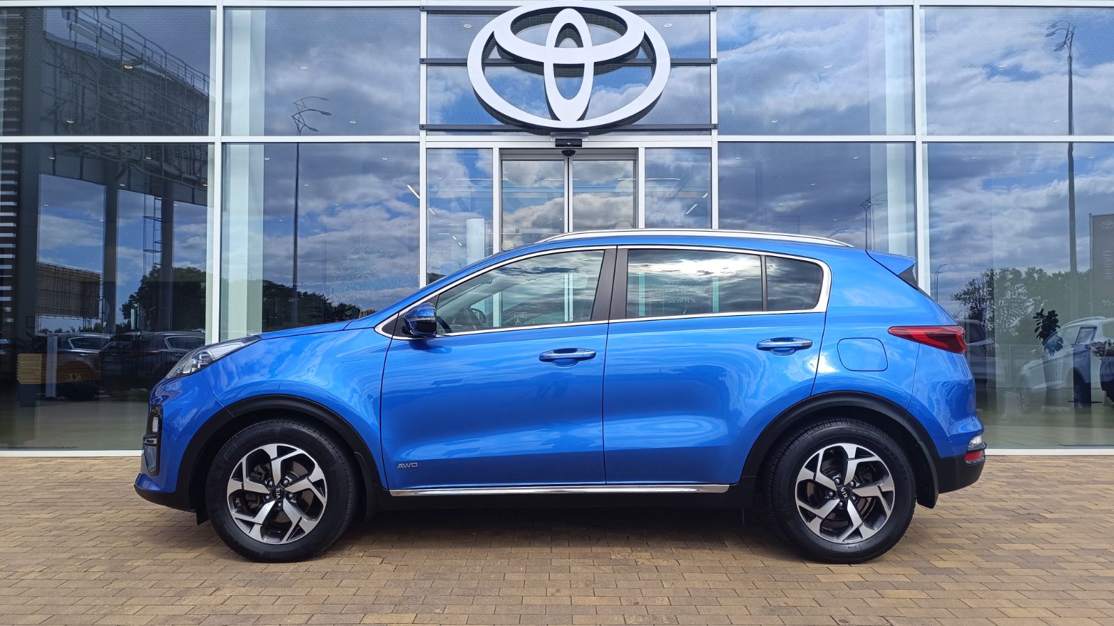 Інші авто KIA SPORTAGE 2018 року з пробігом 133257 км, Універсал, Тойота Центр Київ «ВІДІ Аеропорт», м.Київ - 840000 ГРН | Фото № 3