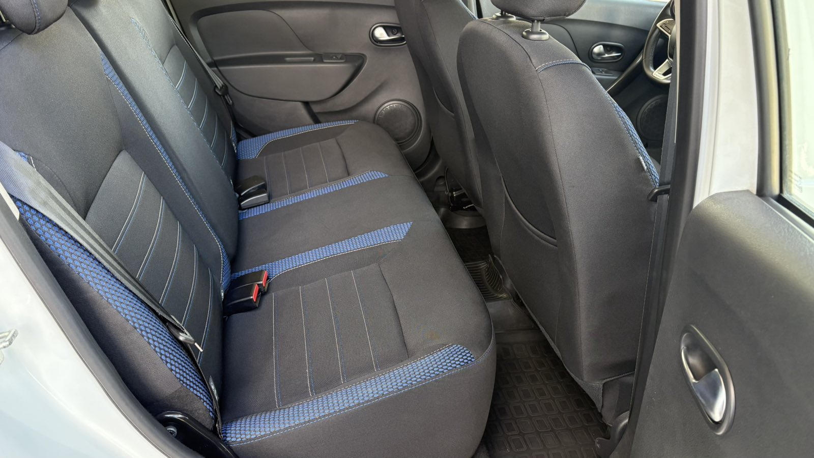 Інші авто RENAULT Stepway 2020 року з пробігом 54121 км, Хетчбек, Тойота Центр Київ "Автосаміт Укравто", м.Київ - 457470 ГРН | Фото № 7