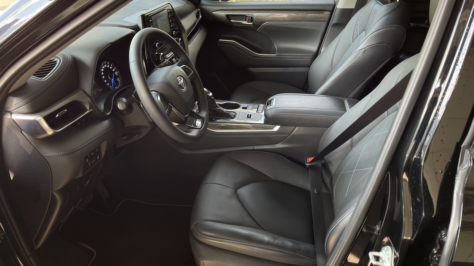 Toyota HIGHLANDER 2021 року з пробігом 43293 км, Універсал, Тойота Центр Київ "Автосаміт Укравто", м.Київ - 2633400 ГРН | Фото № 12