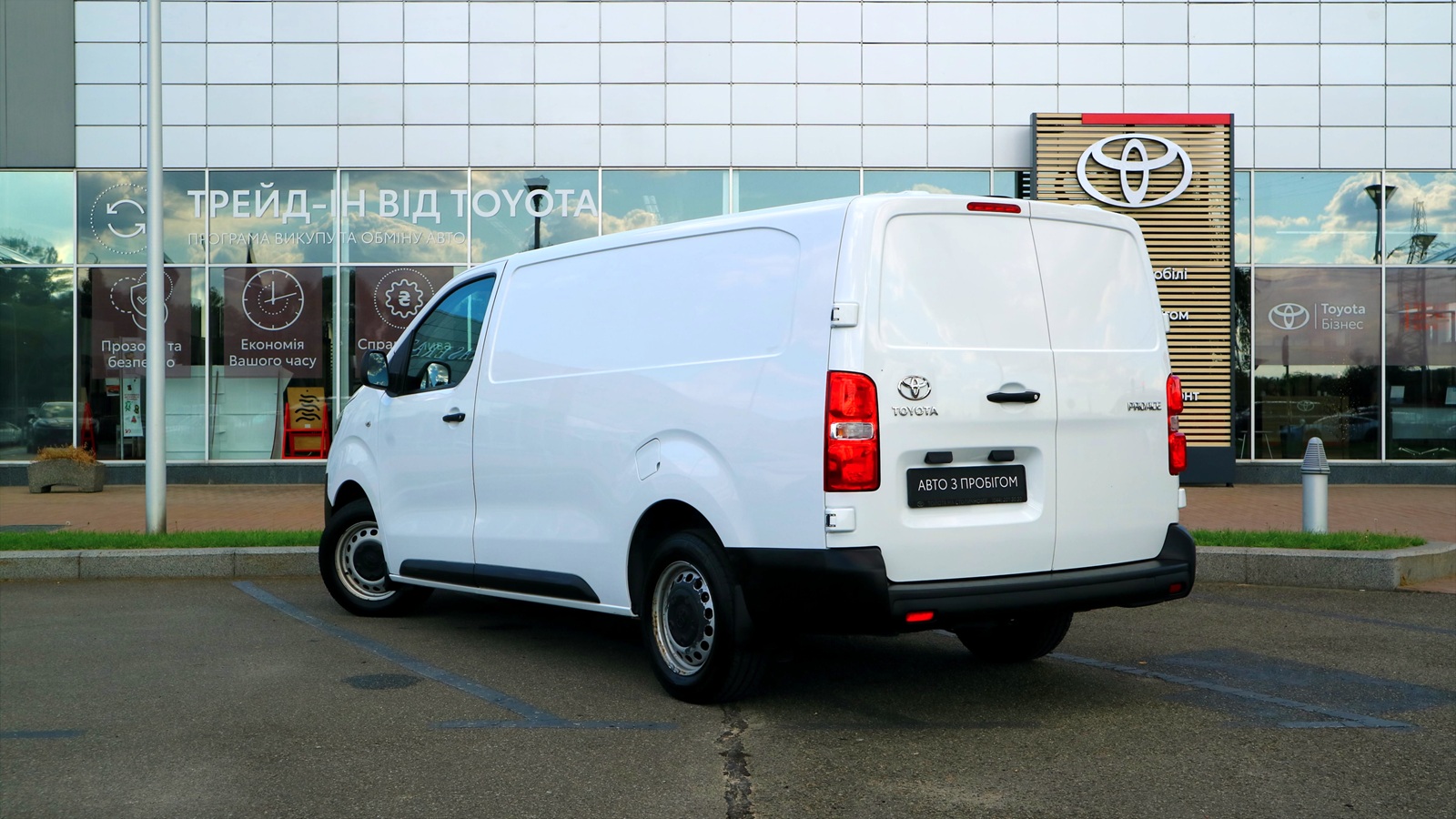Toyota PROACE 2021 року з пробігом 22672 км, Мінівен, Тойота Центр Київ "Автосаміт Укравто Столичне", м.Київ - 1215000 ГРН | Фото № 2