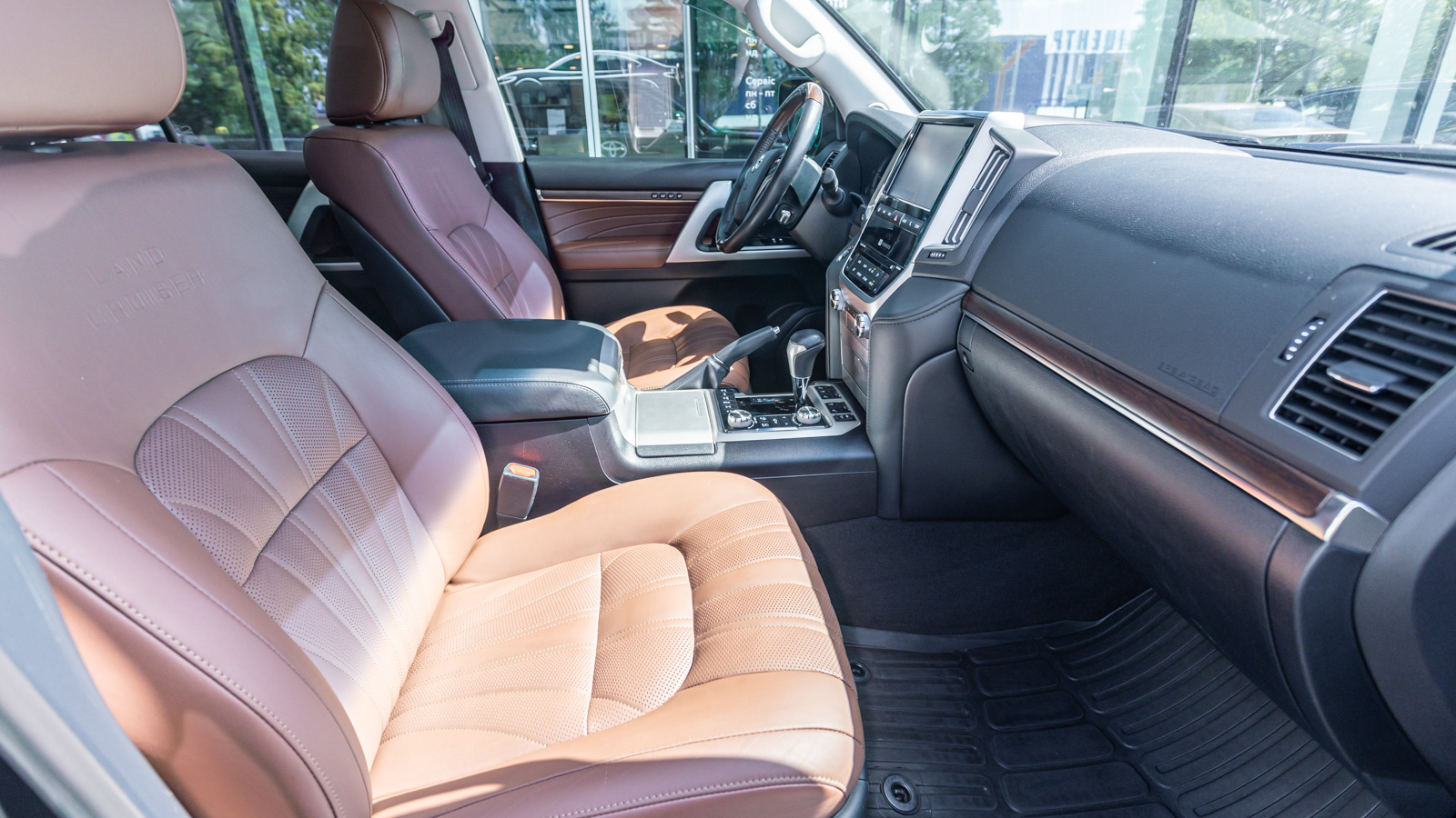 Toyota LAND CRUISER 2020 року з пробігом 45568 км, Універсал, Тойота Центр Дніпро "Алмаз Мотор" на Запорізькому шосе, м.Дніпро - 3150000 ГРН | Фото № 6