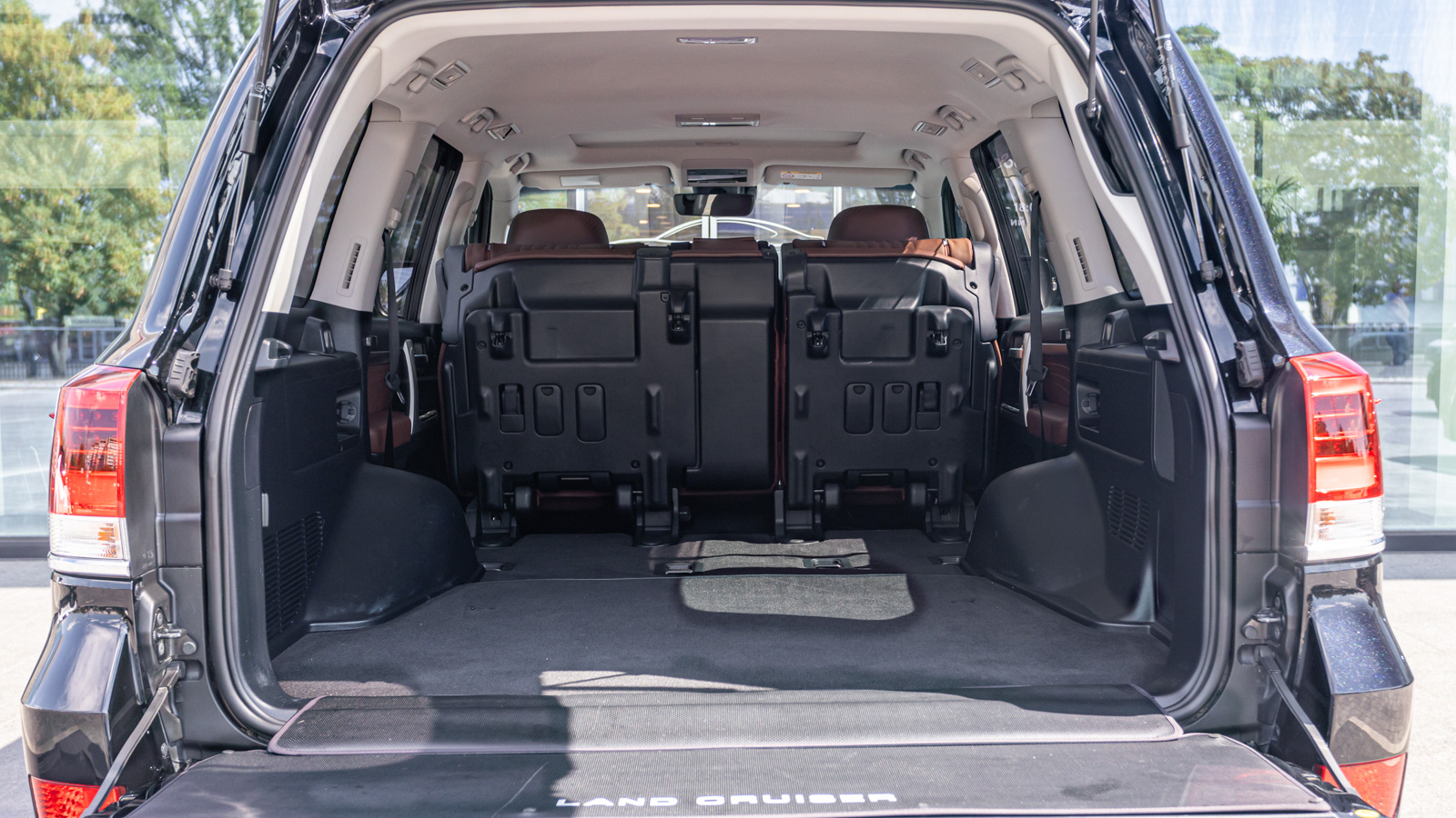 Toyota LAND CRUISER 2020 року з пробігом 45568 км, Універсал, Тойота Центр Дніпро "Алмаз Мотор" на Запорізькому шосе, м.Дніпро - 3150000 ГРН | Фото № 12