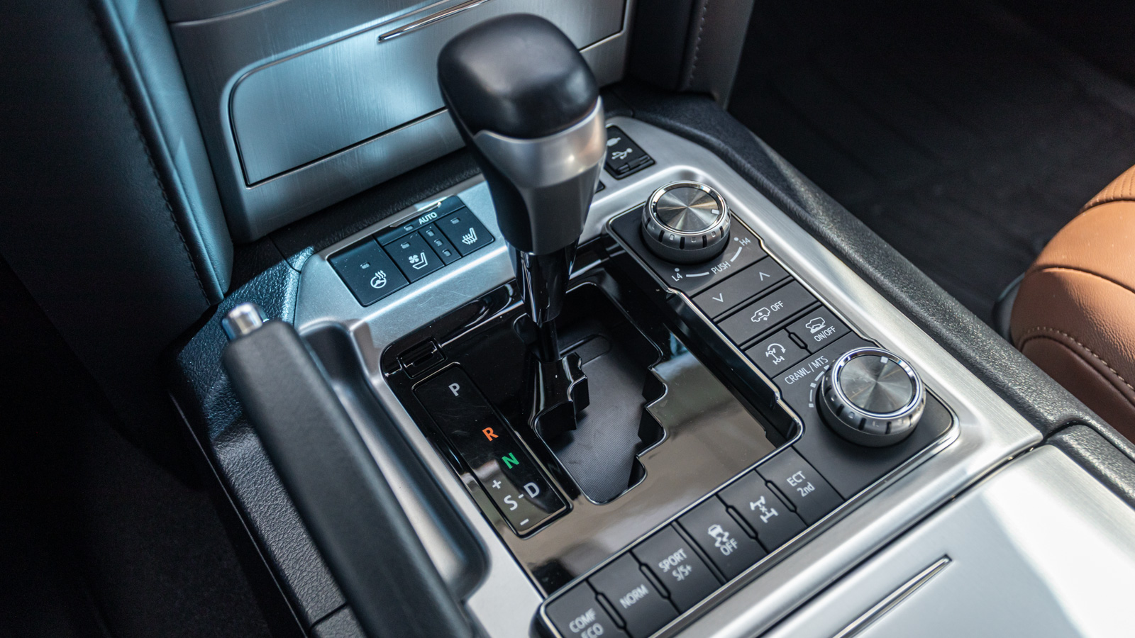 Toyota LAND CRUISER 2020 року з пробігом 45568 км, Універсал, Тойота Центр Дніпро "Алмаз Мотор" на Запорізькому шосе, м.Дніпро - 3150000 ГРН | Фото № 33