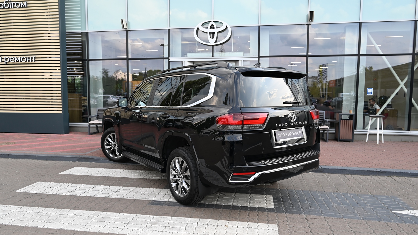 Toyota LAND CRUISER 2023 року з пробігом 113721 км, Універсал, Тойота Центр Київ "Сіті Плаза", м.Київ - 2991040 ГРН | Фото № 2