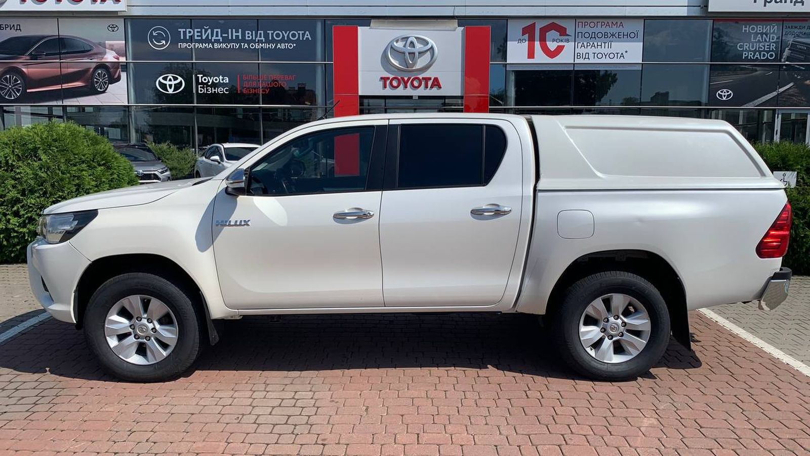 Toyota HILUX 2016 року з пробігом 344055 км, Пікап, Тойота Центр Хмельницький "Гранд Мотор", м.Хмельницький - 863000 ГРН | Фото № 3