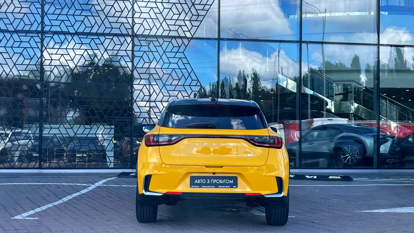Lexus LBX 2023 року з пробігом 3321 км, Хетчбек, Лексус Київ Захід, м.Київ - 1598000 ГРН | Фото № 4