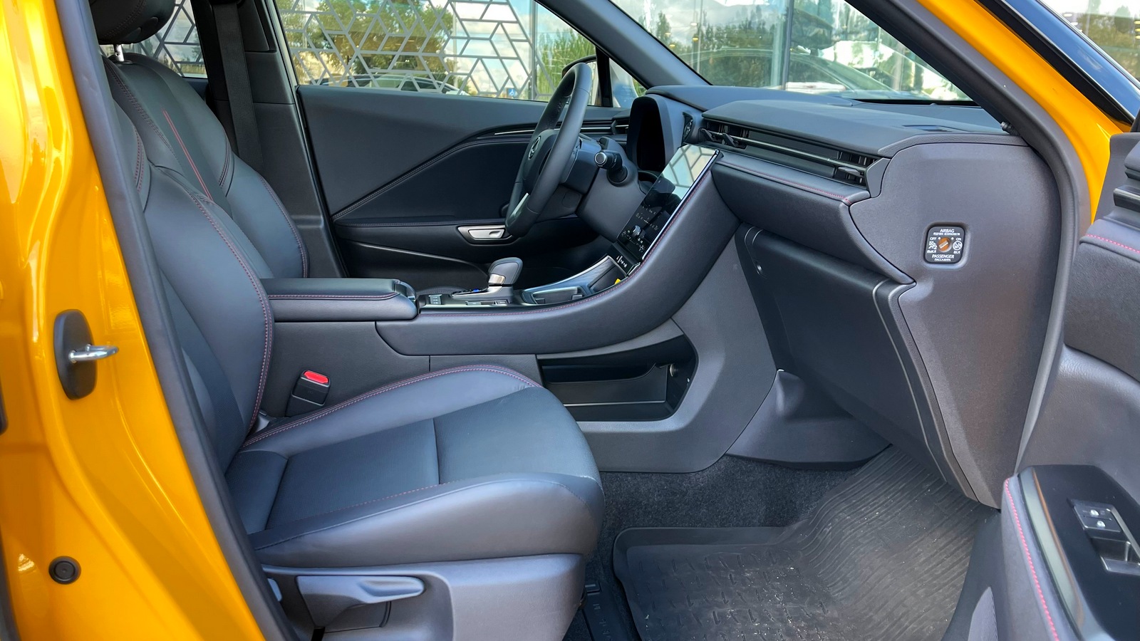 Lexus LBX 2023 року з пробігом 3321 км, Хетчбек, Лексус Київ Захід, м.Київ - 1598000 ГРН | Фото № 6