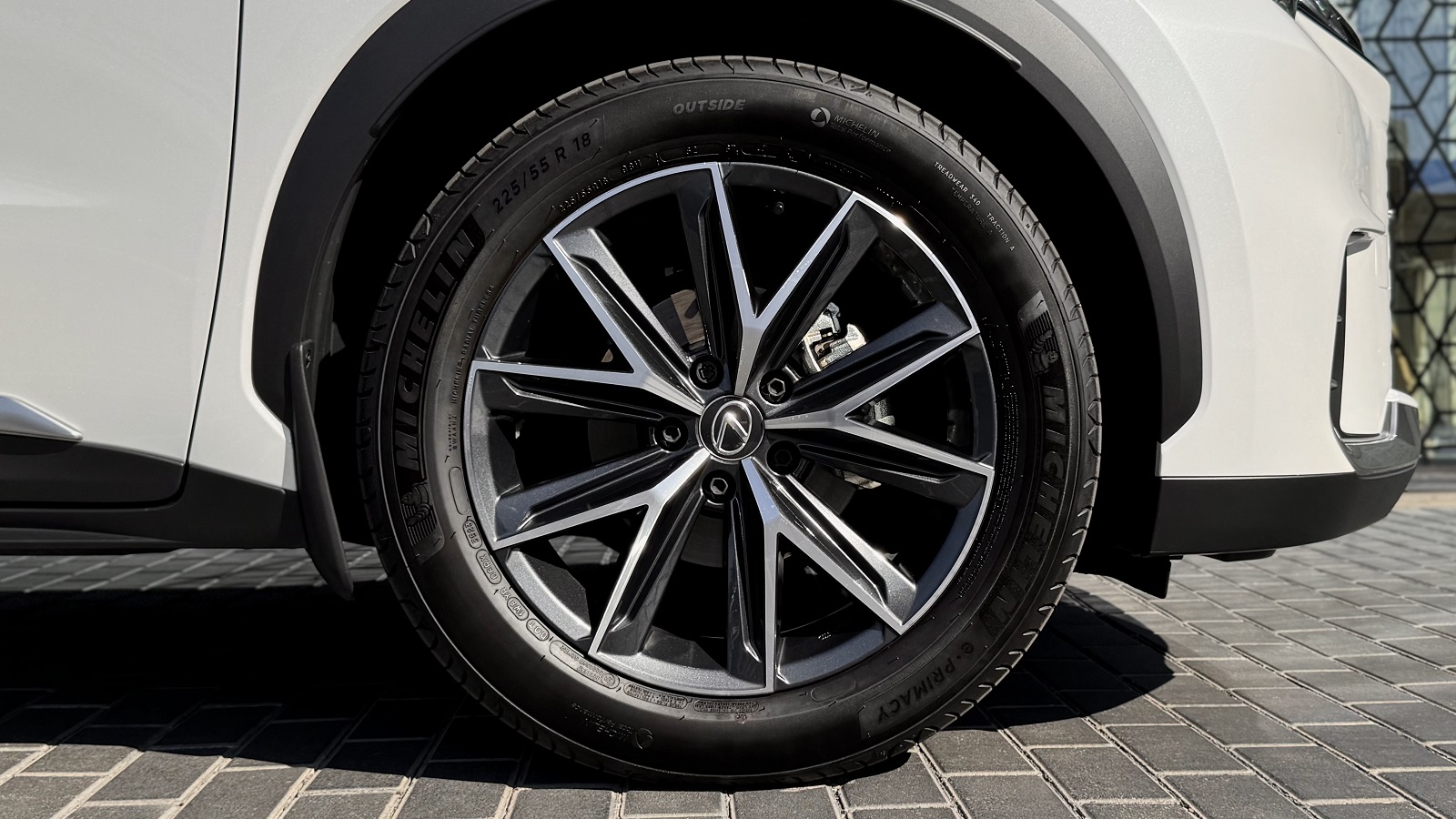 Lexus LBX 2023 року з пробігом 4014 км, Універсал, Лексус Одеса, м.Одеса - 1620920 ГРН | Фото № 16