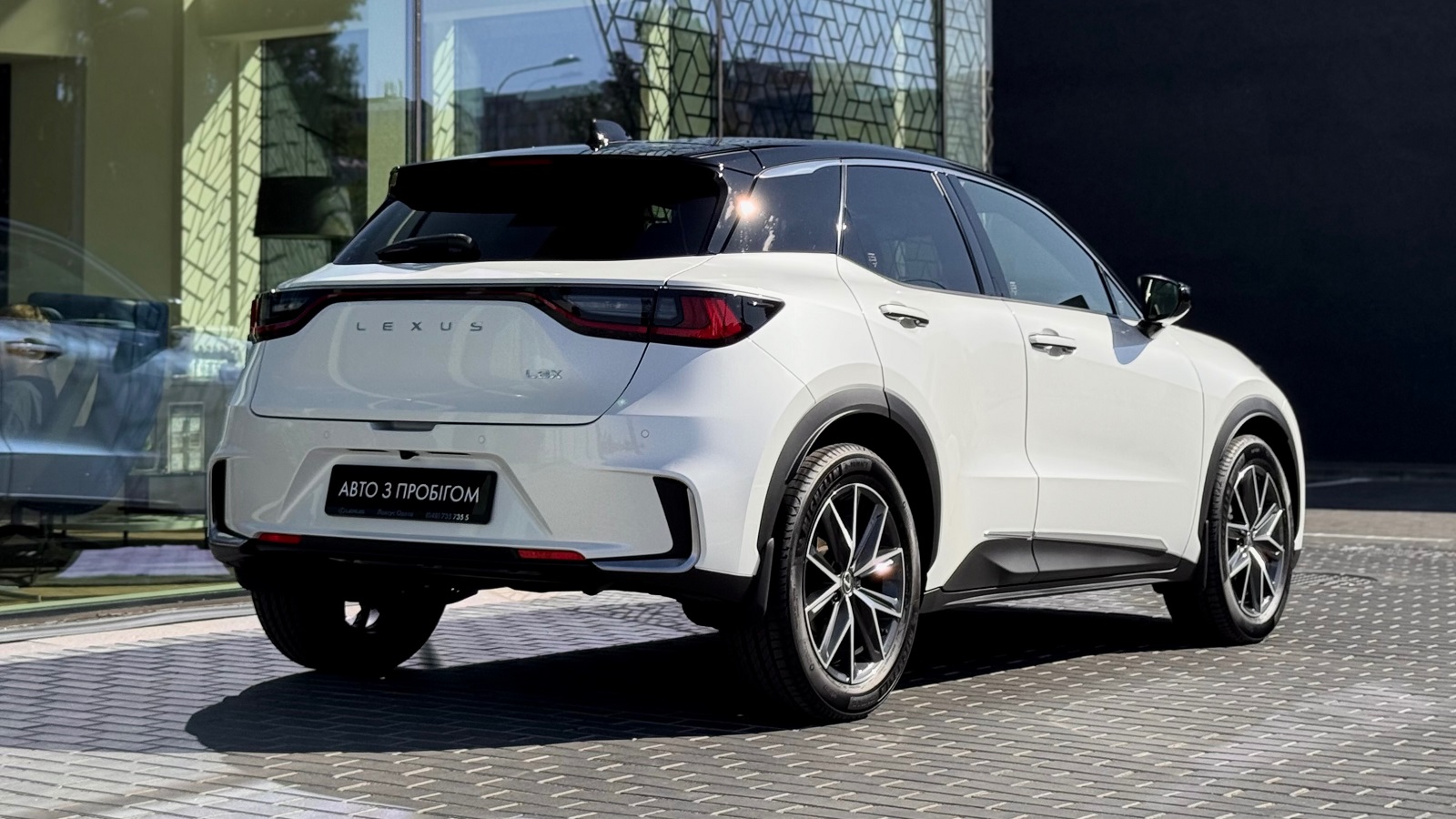 Lexus LBX 2023 року з пробігом 4014 км, Універсал, Лексус Одеса, м.Одеса - 1620920 ГРН | Фото № 18