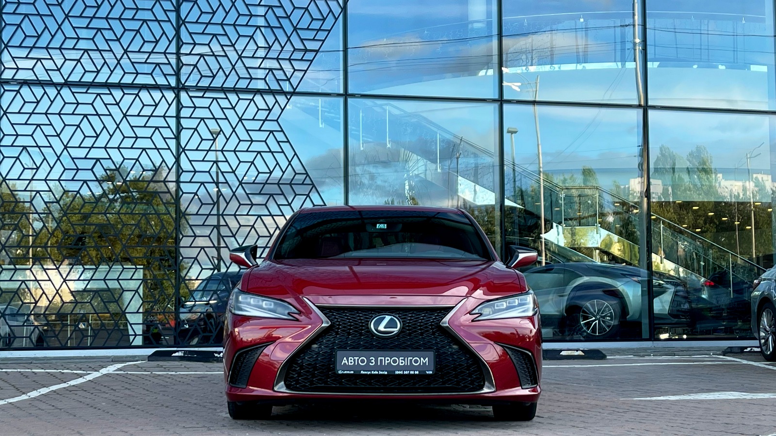 Lexus ES 2022 року з пробігом 289679 км, Седан, Лексус Київ Захід, м.Київ - 1400000 ГРН | Фото № 5