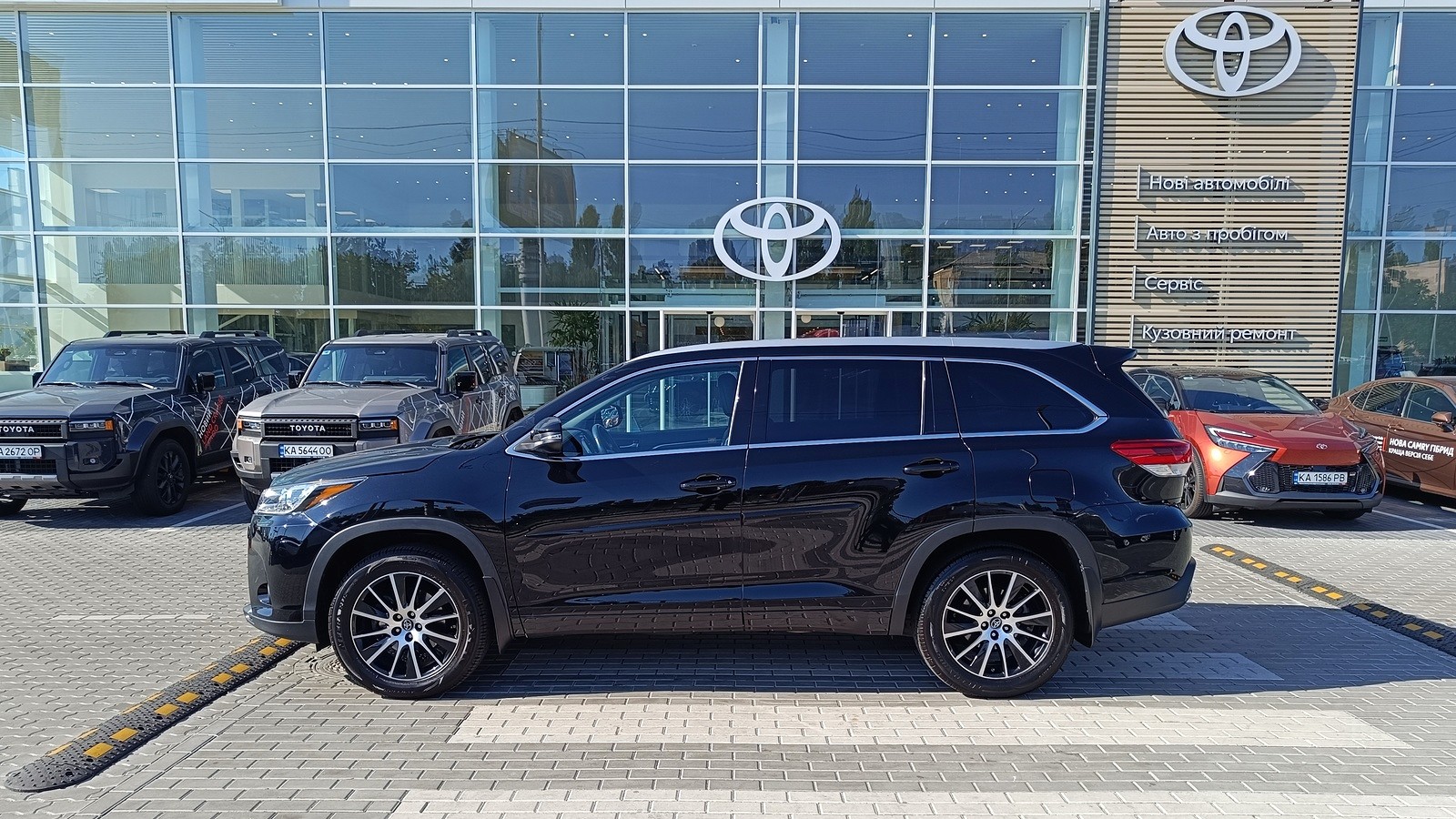 Toyota HIGHLANDER 2019 року з пробігом 68948 км, Універсал, Тойота Центр Київ "ВіДі Автострада", м.Київ - 1535500 ГРН | Фото № 3
