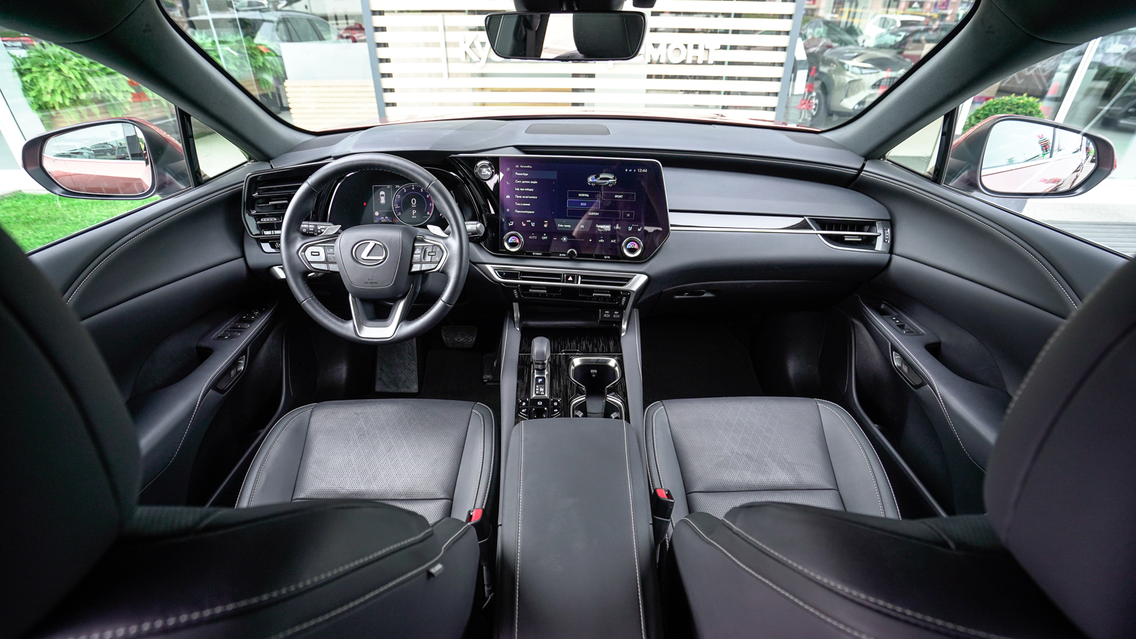 Lexus RX 2024 року з пробігом 30518 км, Універсал, Тойота Центр Львів "Діамант", м.Львів - 3112500 ГРН | Фото № 8