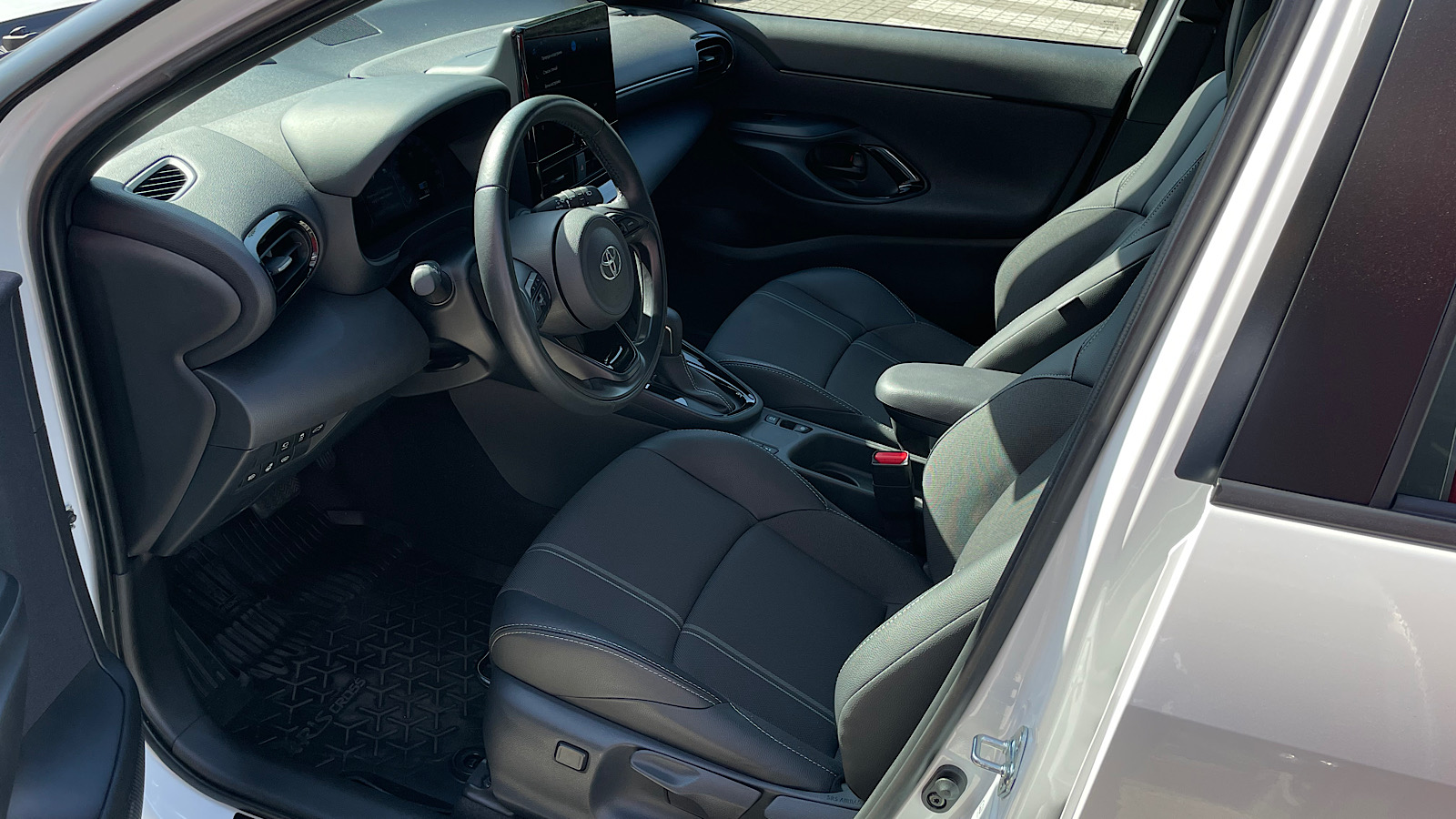 Toyota YARIS CROSS 2024 року з пробігом 4530 км, Універсал, Тойота Центр Запоріжжя "Восток Автомир", м.Запоріжжя - 1365160 ГРН | Фото № 12