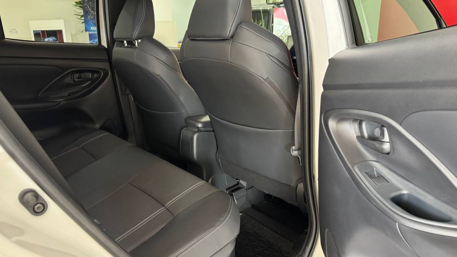Toyota YARIS CROSS 2024 року з пробігом 5455 км, Хетчбек, Тойота Центр Ужгород "Карат Мотор", м.Ужгород - 1365160 ГРН | Фото № 7