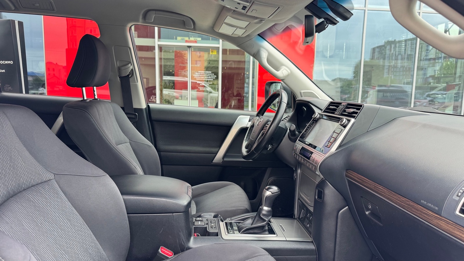 Toyota LAND CRUISER PRADO 2020 року з пробігом 135648 км, Універсал, Тойота Центр Івано-Франківськ "Класик-Авто", м.Івано-Франківськ - 1535000 ГРН | Фото № 6
