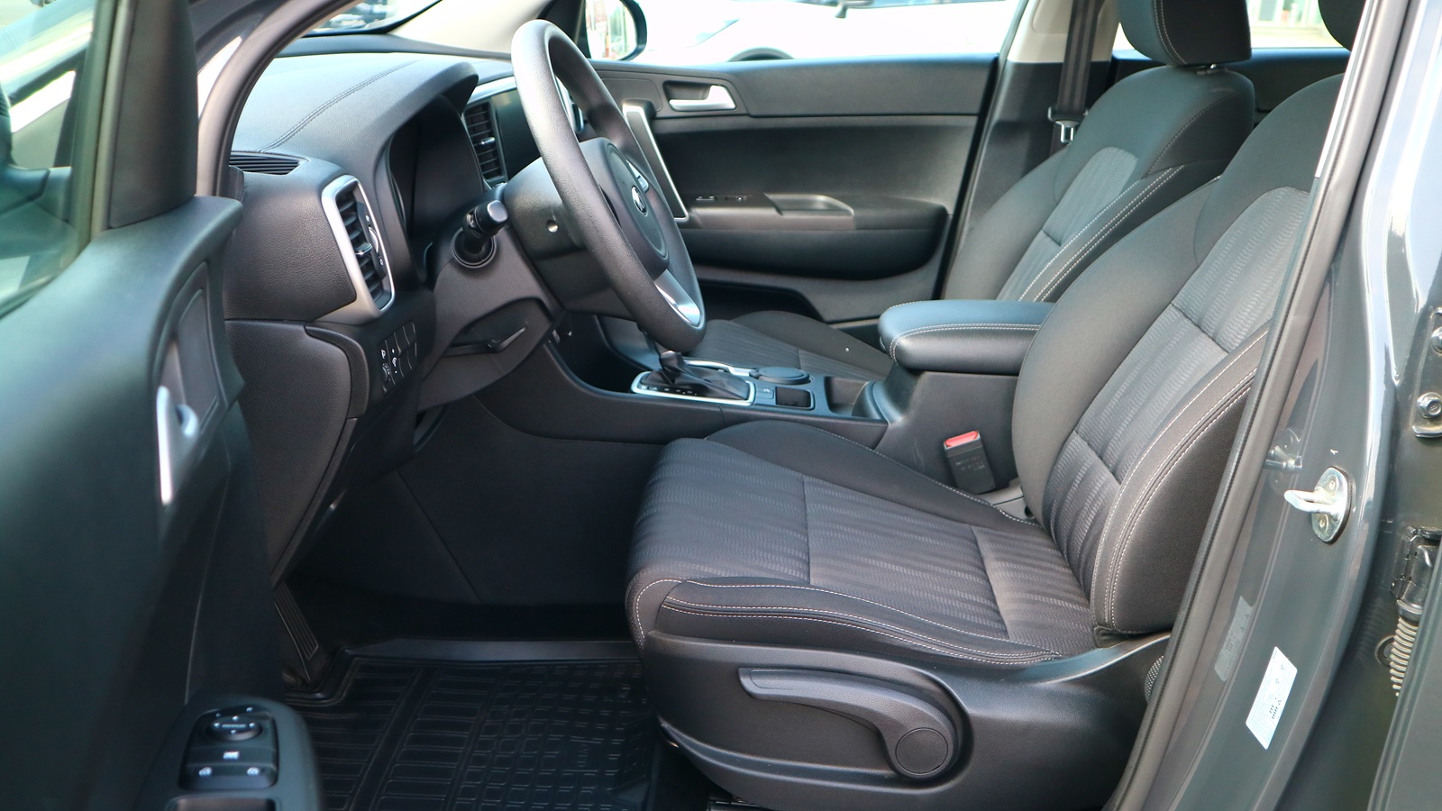 Інші авто KIA SPORTAGE 2020 року з пробігом 67144 км, Універсал, Тойота Центр Київ "Автосаміт Укравто Столичне", м.Київ - 770000 ГРН | Фото № 13