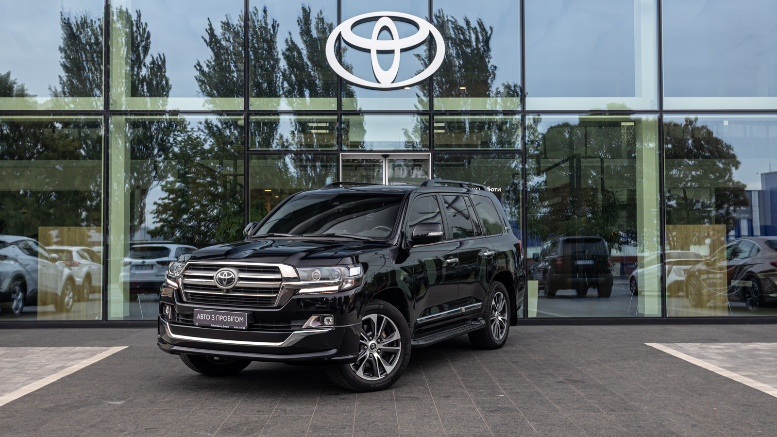 Toyota LAND CRUISER 2020 року з пробігом 149515 км, Універсал, Тойота Центр Дніпро "Алмаз Мотор" на Запорізькому шосе, м.Дніпро - 2550000 ГРН | Фото № 1