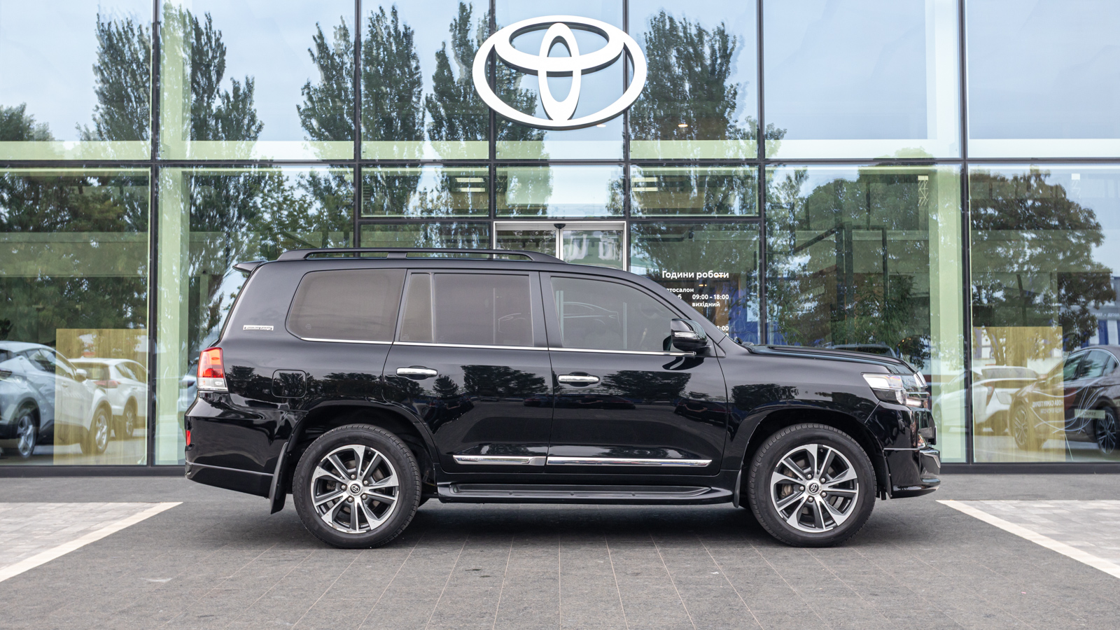 Toyota LAND CRUISER 2020 року з пробігом 149515 км, Універсал, Тойота Центр Дніпро "Алмаз Мотор" на Запорізькому шосе, м.Дніпро - 2550000 ГРН | Фото № 20