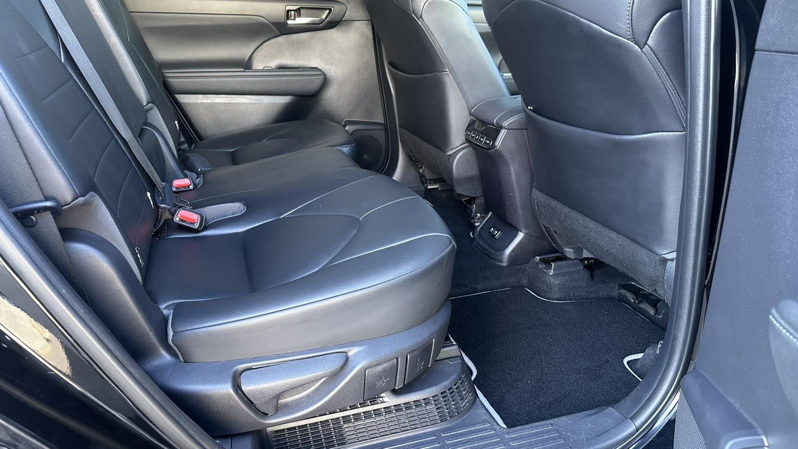 Toyota HIGHLANDER 2021 року з пробігом 72052 км, Універсал, Лексус Київ Аеропорт, м.Київ - 1913145 ГРН | Фото № 7