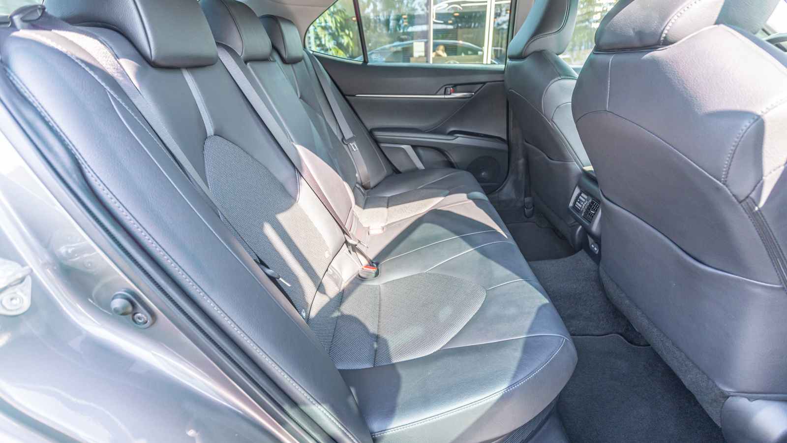 Toyota CAMRY 2022 року з пробігом 33613 км, Седан, Тойота Центр Дніпро "Алмаз Мотор" на Запорізькому шосе, м.Дніпро - 1415000 ГРН | Фото № 7