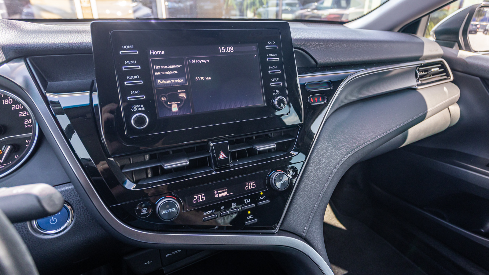 Toyota CAMRY 2022 року з пробігом 33613 км, Седан, Тойота Центр Дніпро "Алмаз Мотор" на Запорізькому шосе, м.Дніпро - 1415000 ГРН | Фото № 15