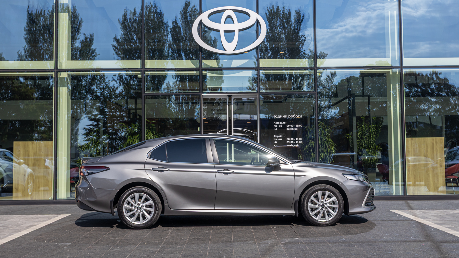 Toyota CAMRY 2022 року з пробігом 33613 км, Седан, Тойота Центр Дніпро "Алмаз Мотор" на Запорізькому шосе, м.Дніпро - 1415000 ГРН | Фото № 17