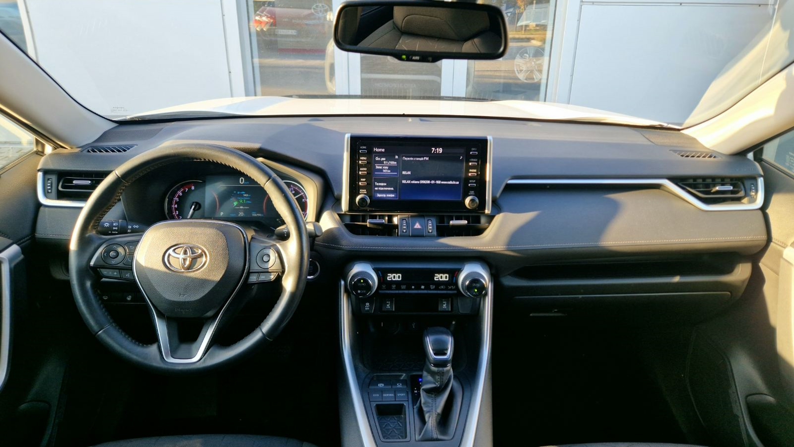 Toyota RAV4 2019 року з пробігом 106793 км, Універсал, Тойота Центр Кропивницький "Мотор - Олві", м.Кропивницький - 970000 ГРН | Фото № 8