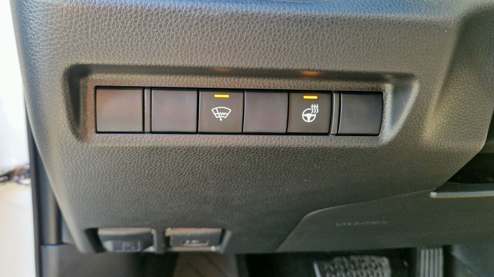 Toyota RAV4 2019 року з пробігом 106793 км, Універсал, Тойота Центр Кропивницький "Мотор - Олві", м.Кропивницький - 970000 ГРН | Фото № 16