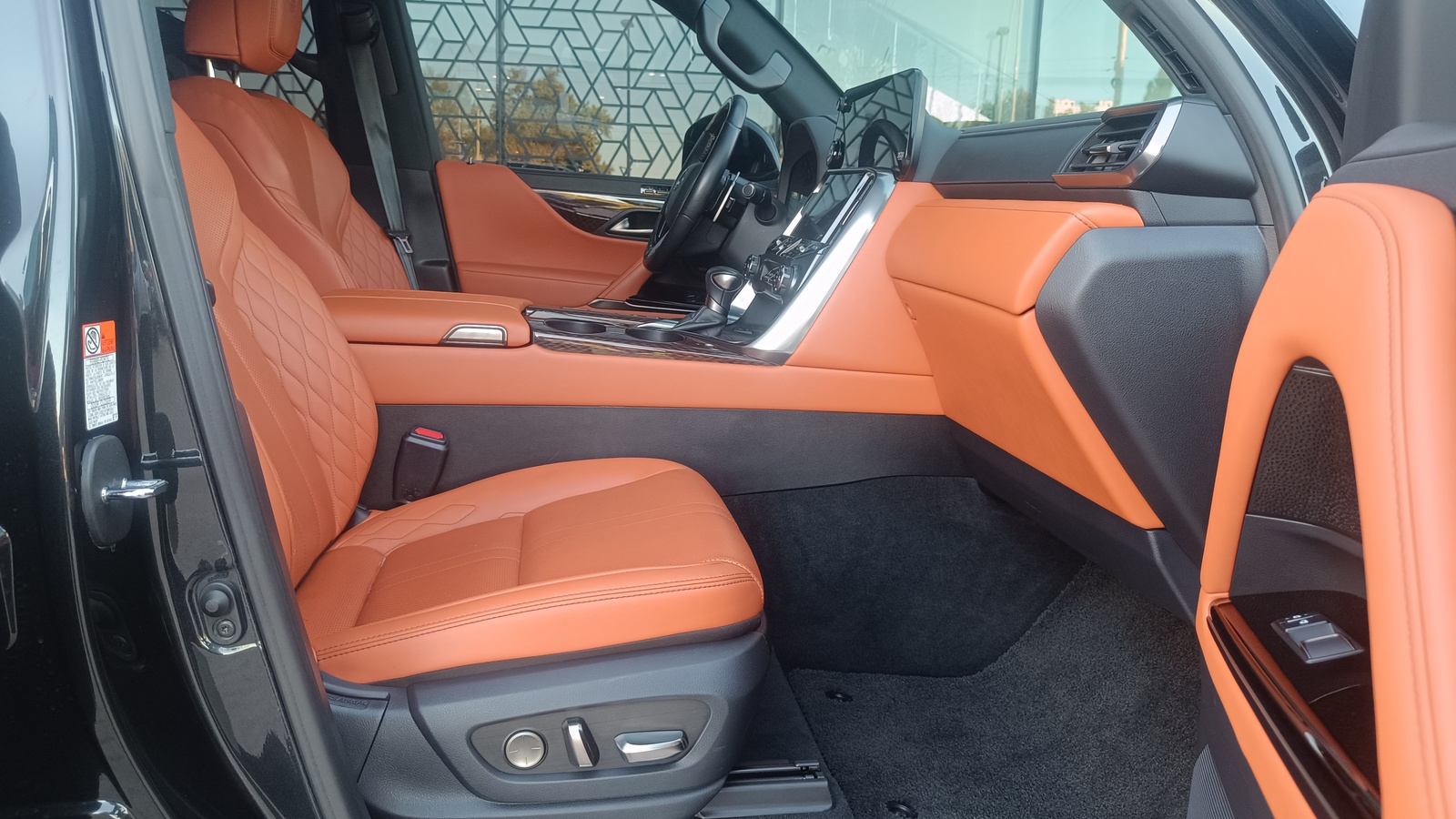 Lexus LX 2023 року з пробігом 131821 км, Універсал, Лексус Київ Захід, м.Київ - 4968000 ГРН | Фото № 6