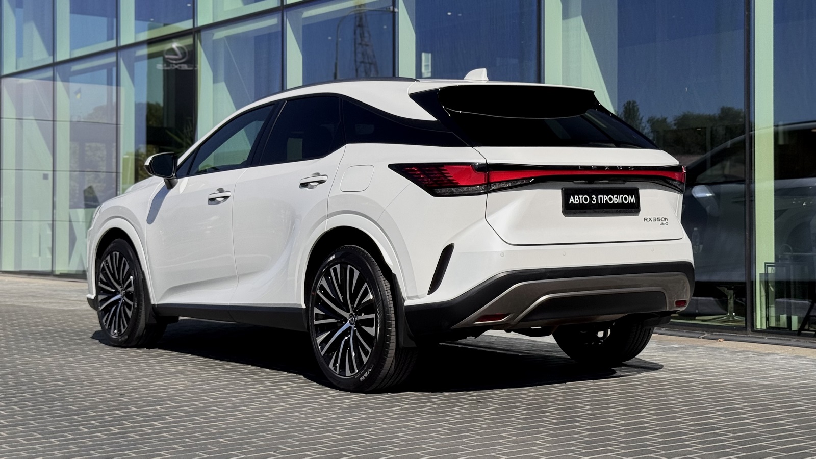 Lexus RX 2023 року з пробігом 39667 км, Універсал, Лексус Одеса, м.Одеса - 2890365 ГРН | Фото № 2