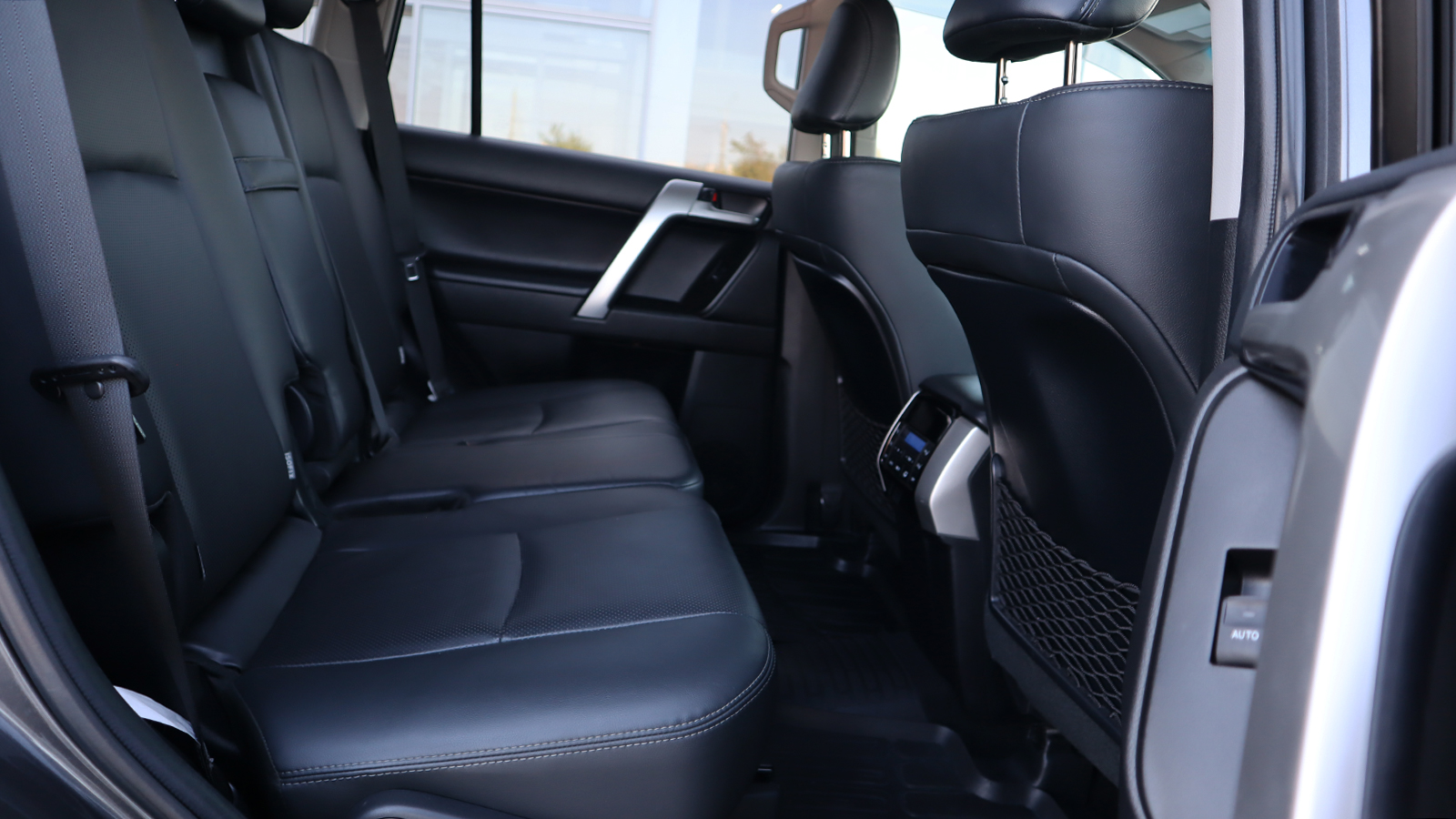 Toyota LAND CRUISER PRADO 2022 року з пробігом 142353 км, Універсал, Тойота Центр Рівне "Агат Авто", м.Рівне - 1936400 ГРН | Фото № 7