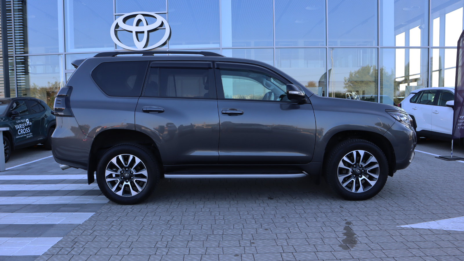 Toyota LAND CRUISER PRADO 2022 року з пробігом 142353 км, Універсал, Тойота Центр Рівне "Агат Авто", м.Рівне - 1936400 ГРН | Фото № 17