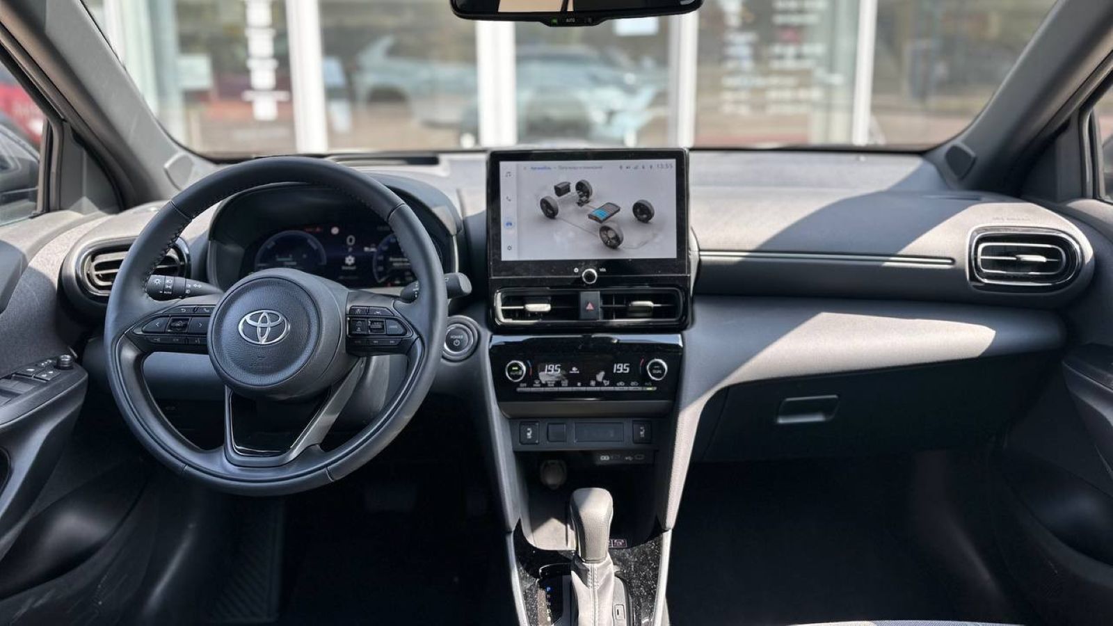 Toyota YARIS CROSS 2024 року з пробігом 900 км, Хетчбек, Тойота Центр Луцьк "Автоконцепт", м.Луцьк - 1340000 ГРН | Фото № 8