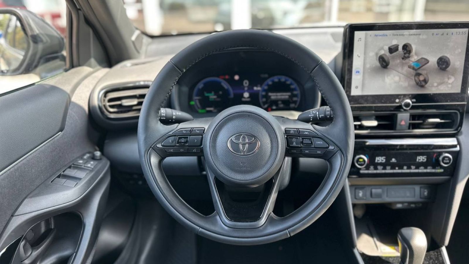 Toyota YARIS CROSS 2024 року з пробігом 900 км, Хетчбек, Тойота Центр Луцьк "Автоконцепт", м.Луцьк - 1340000 ГРН | Фото № 9