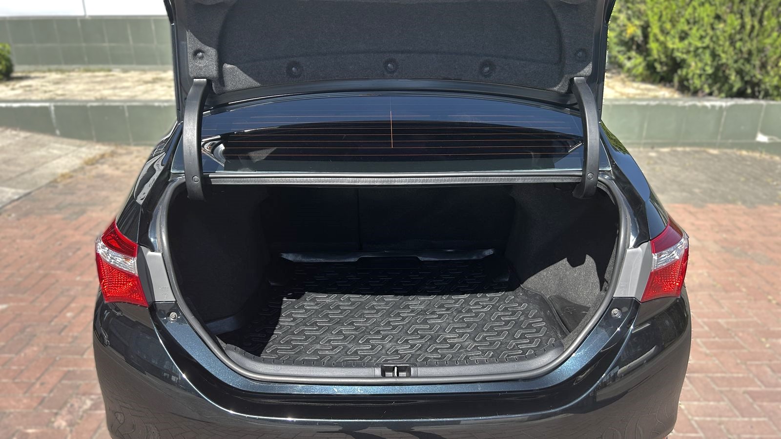 Toyota COROLLA 2013 року з пробігом 155761 км, Седан, Тойота Центр Чернівці "Олімп-Моторс", м.Чернівці - 450000 ГРН | Фото № 10