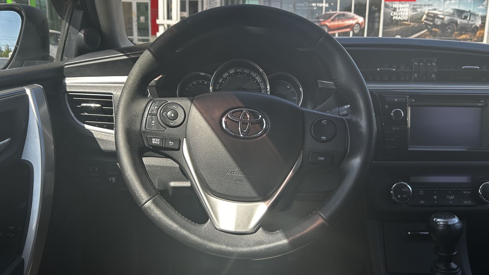 Toyota COROLLA 2013 року з пробігом 155761 км, Седан, Тойота Центр Чернівці "Олімп-Моторс", м.Чернівці - 450000 ГРН | Фото № 13