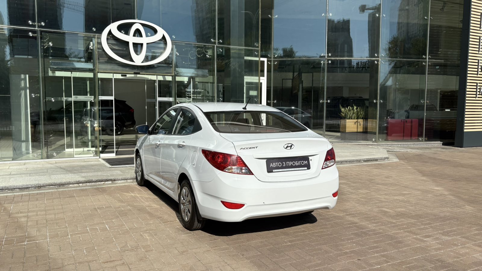 Інші авто HYUNDAI ACCENT 2019 року з пробігом 141667 км, Седан, Тойота Центр Київ "Автосаміт Укравто", м.Київ - 480000 ГРН | Фото № 2
