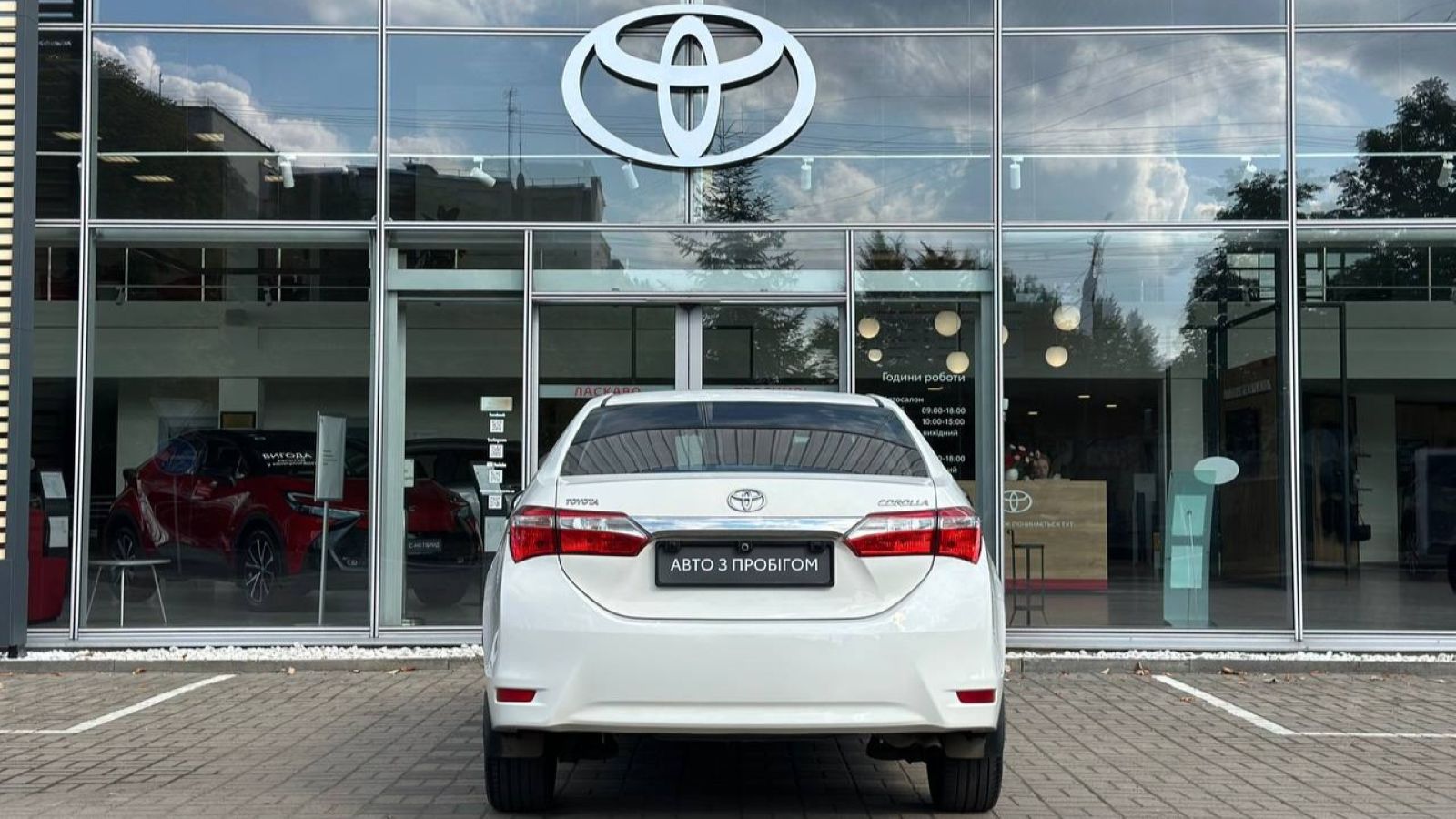 Toyota COROLLA 2016 року з пробігом 191724 км, Седан, Тойота Центр Луцьк "Автоконцепт", м.Луцьк - 475000 ГРН | Фото № 4