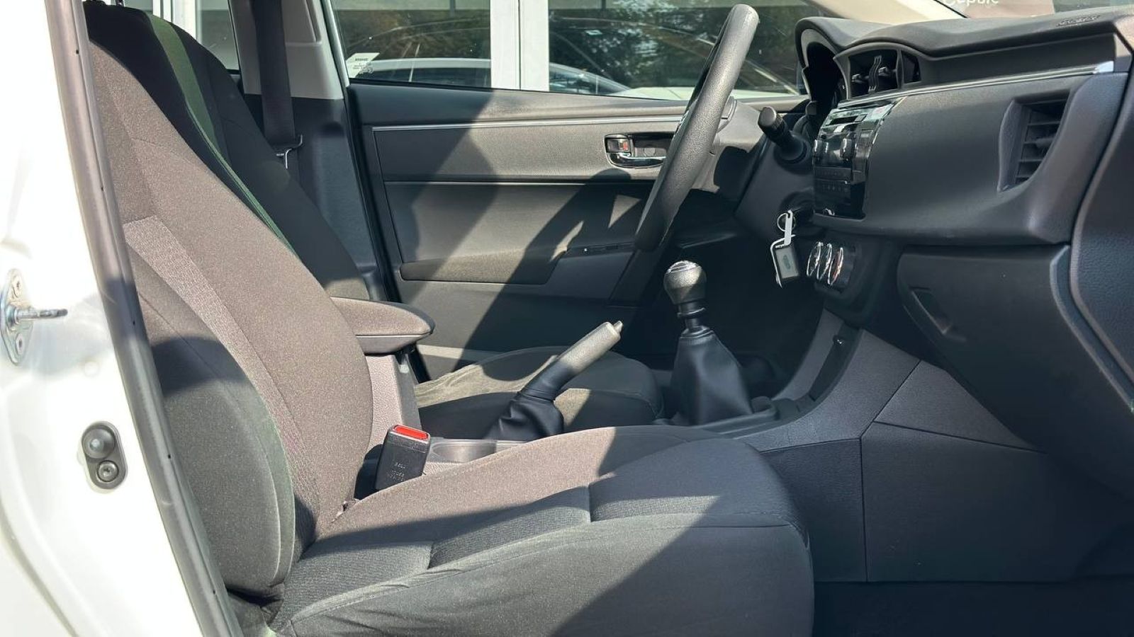 Toyota COROLLA 2016 року з пробігом 191724 км, Седан, Тойота Центр Луцьк "Автоконцепт", м.Луцьк - 475000 ГРН | Фото № 6