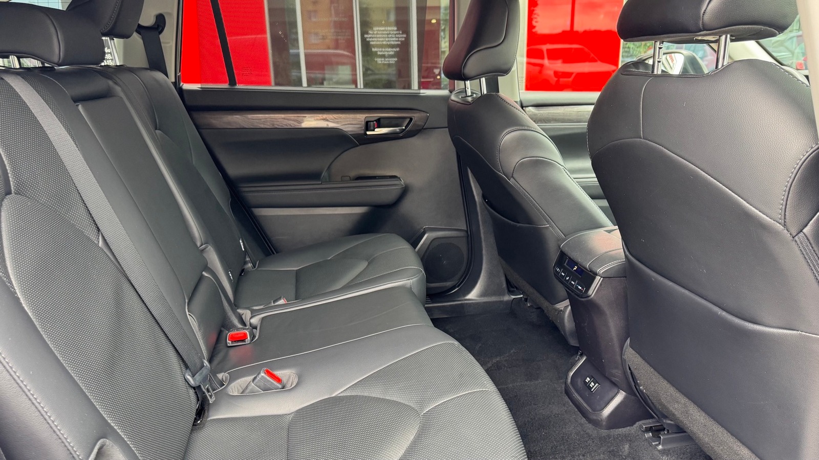 Toyota HIGHLANDER 2021 року з пробігом 97110 км, Універсал, Тойота Центр Івано-Франківськ "Класик-Авто", м.Івано-Франківськ - 2000000 ГРН | Фото № 7