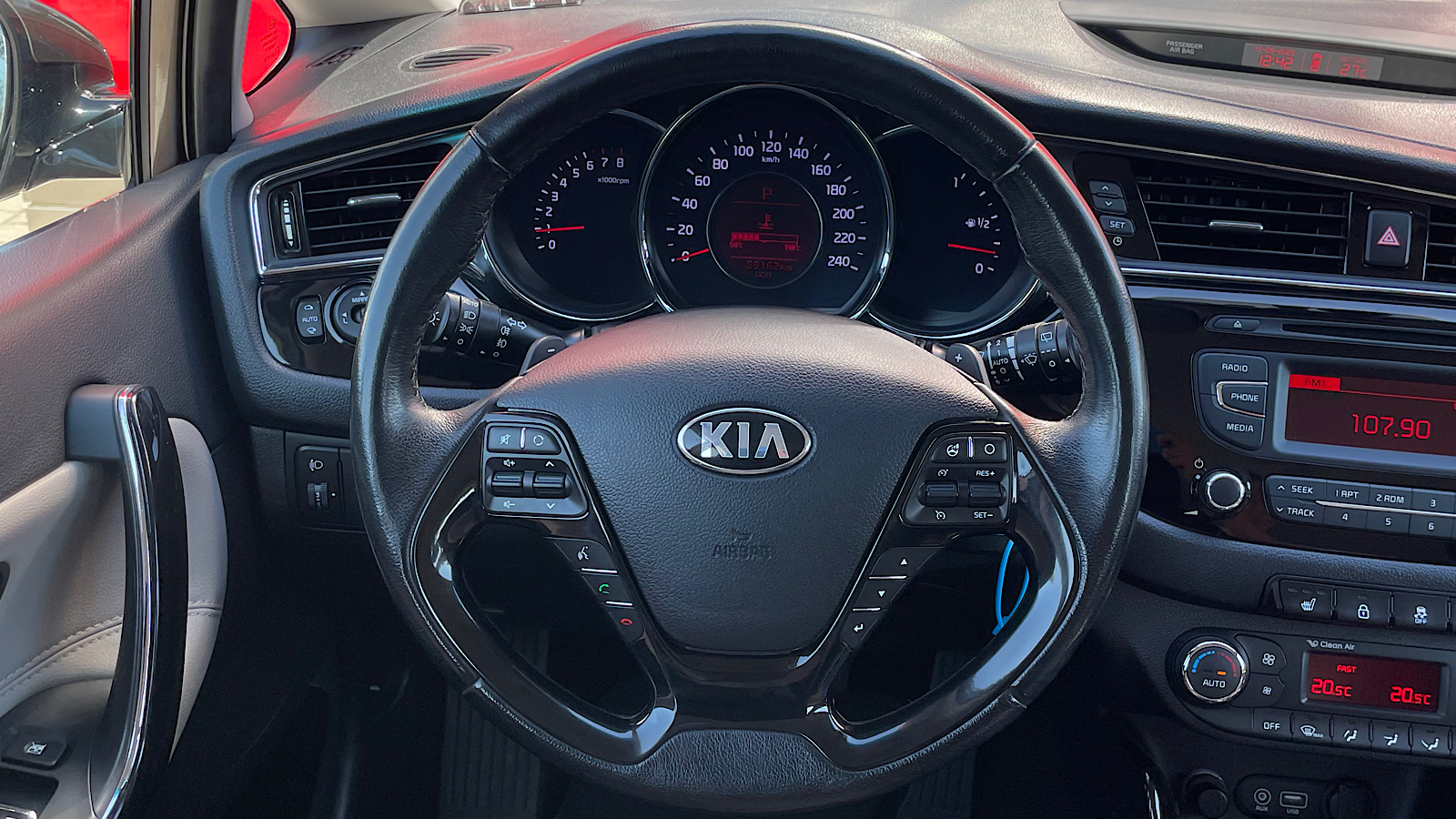 Інші авто KIA CEED 2016 року з пробігом 58000 км, Хетчбек, Тойота Центр Запоріжжя "Восток Автомир", м.Запоріжжя - 558095 ГРН | Фото № 13